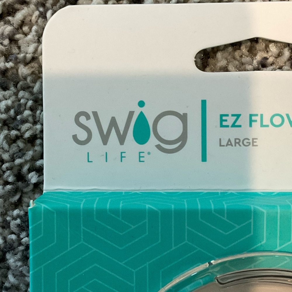 Swig EZ Flow Lid - Clear Large 3.5” diameter rim, set of 2 - Picture 2 of 4